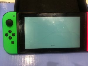 Nintendo Switch液晶交換後。